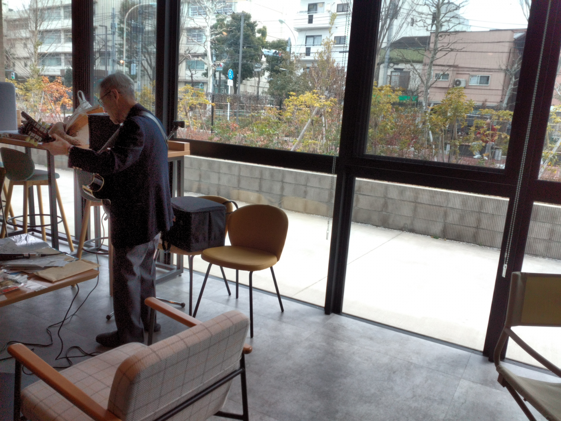 お土産もついてますね