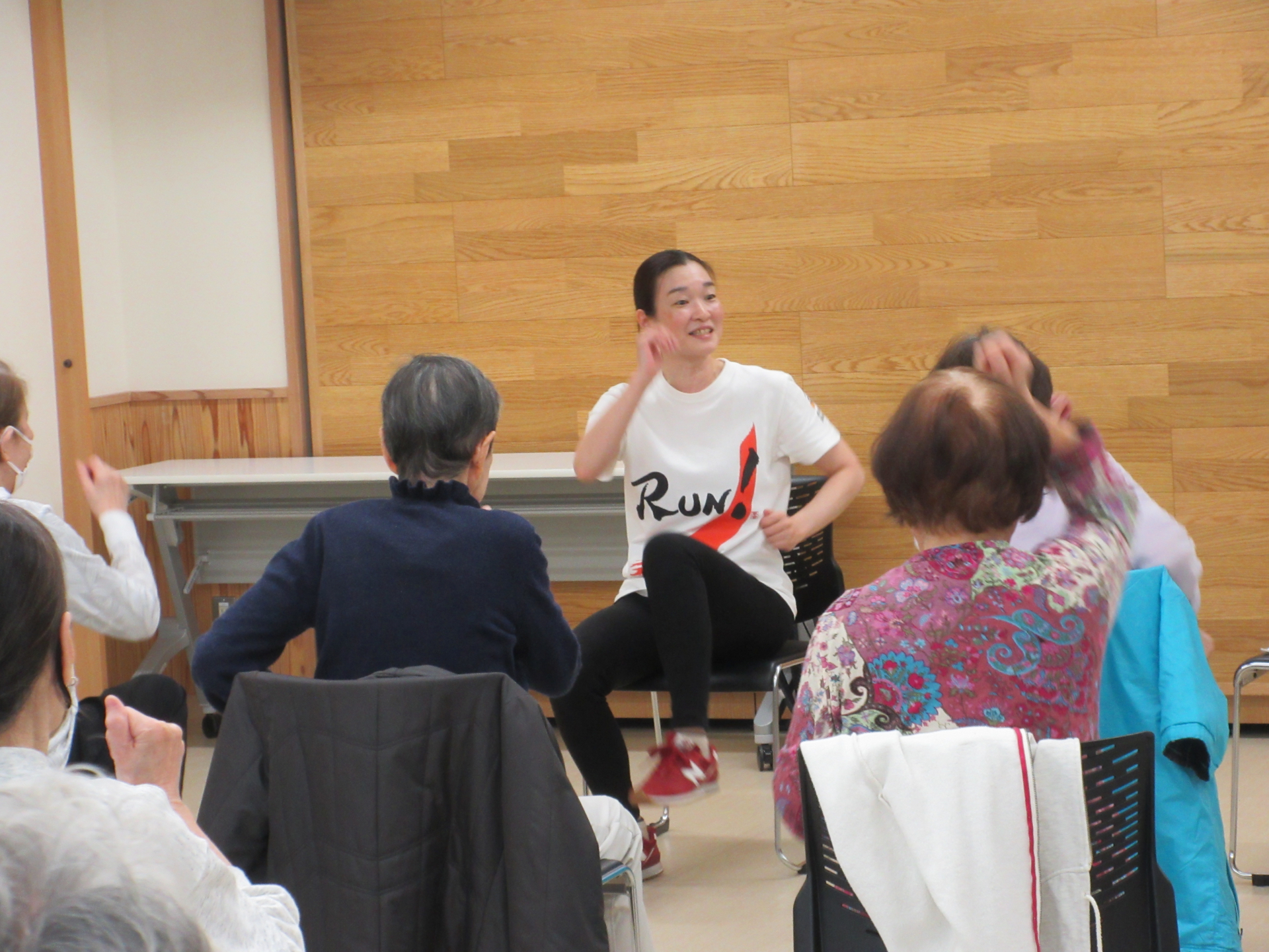 いきいきストレッチ