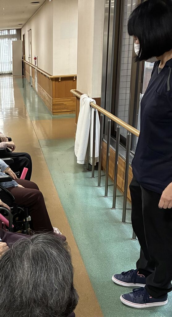 いつもの運動開始です。