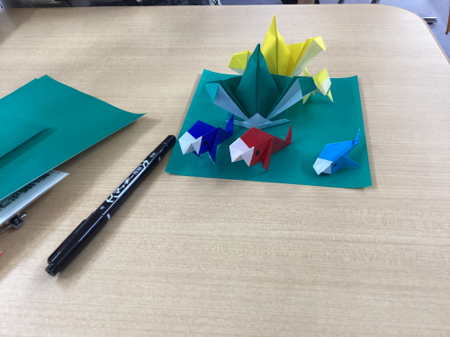 サロン折り紙0410-1