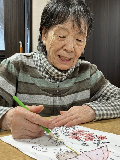 塗り絵をします。